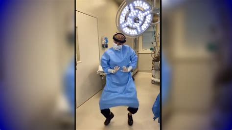 Plastic surgeon who livestreamed procedures on。